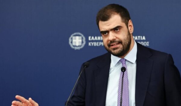 Αυστηρό μήνυμα της Αθήνας προς τα Σκόπια για τη Συμφωνία των Πρεσπών