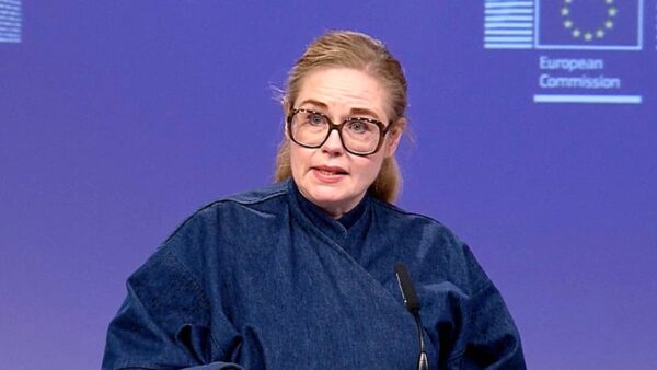 Ευρωπαϊκή Επιτροπή: Επιφυλάξεις για την ενεργειακή επάρκεια παρά την παρέμβαση των G7