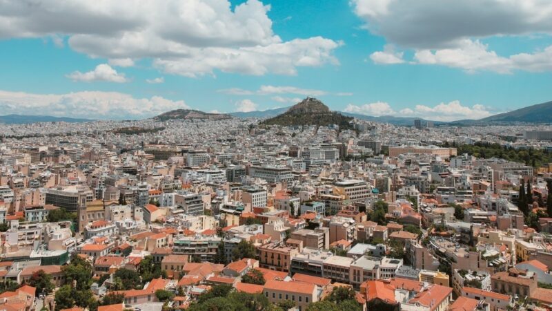 Συμφωνία Δήμου Αθηναίων και Εθνικής Τράπεζας για την αξιοποίηση επτά ακινήτων