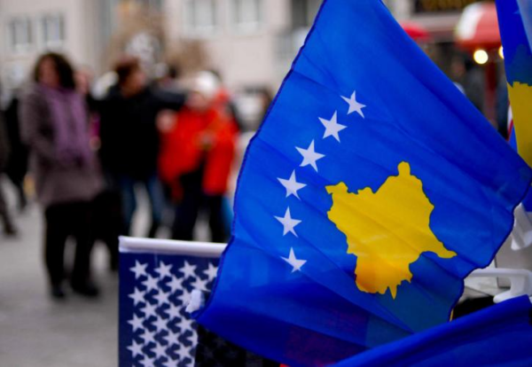 Η Τζουστίνα Σιρόκα Πούλια αναλαμβάνει την Προεδρία του Κοσόβου μετά από πολιτική συμφωνία