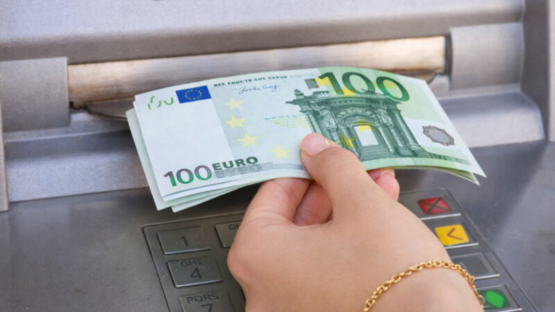ΟΠΕΚΑ: Σε εξέλιξη η συμπληρωματική καταβολή του Επιδόματος Παιδιού
