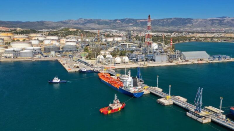 Σοβαρό εργατικό ατύχημα στις εγκαταστάσεις της Motor Oil στους Αγίους Θεοδώρους