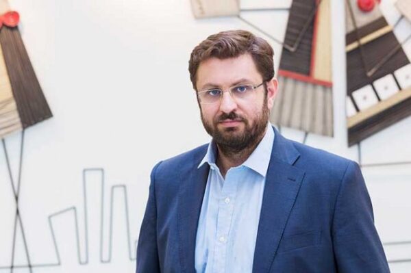 Στην Ελληνική Αριστερή Συμπαράταξη εντάσσεται ο Κώστας Ζαχαριάδης