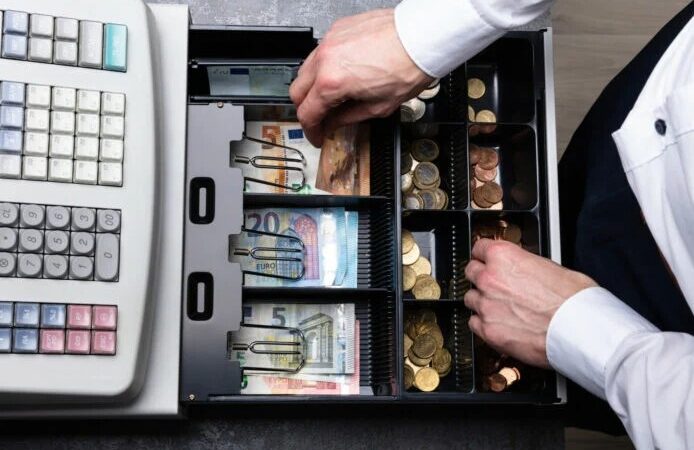 Αύξηση 8,5% στον κύκλο εργασιών των ελληνικών επιχειρήσεων τον Αύγουστο