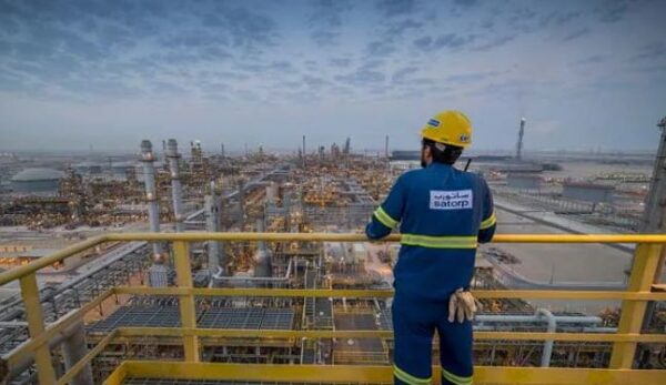 Η Saudi Aramco ενισχύει την παρουσία της στην ευρωπαϊκή αγορά πετρελαίου